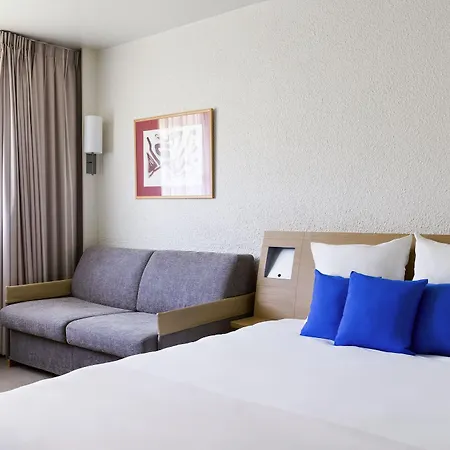 Novotel Vieux Port Hotel Marseille