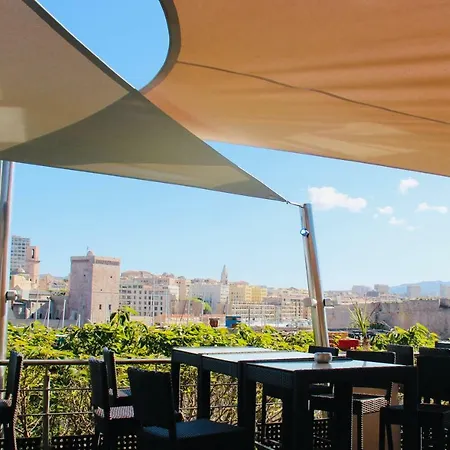 Novotel Vieux Port Hotel 4*