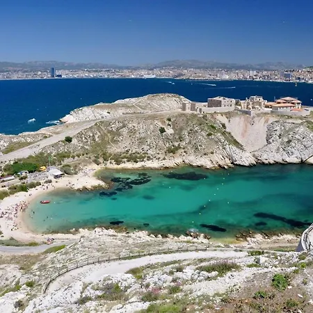 Hotel Novotel Vieux Port 4*