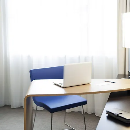 Novotel Vieux Port Hotel Marsiglia
