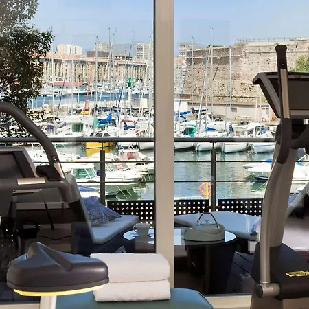 Hotel Novotel Vieux Port